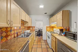 4065 E Roberts Pl, Tucson, AZ 85711 - Photo 13