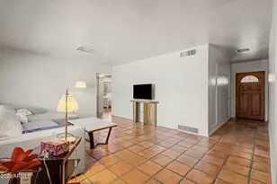 4065 E Roberts Pl, Tucson, AZ 85711 - Photo 11