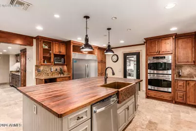 5224 W Creedance Boulevard, Glendale, AZ 85310 - Photo 17