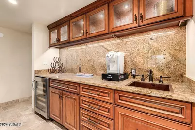 5224 W Creedance Boulevard, Glendale, AZ 85310 - Photo 7