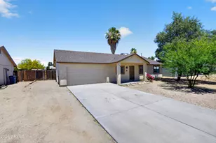 690 E Osage Ave, Apache Junction, AZ 85119 - Photo 1