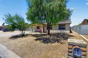 690 E Osage Ave, Apache Junction, AZ 85119 - Photo 3