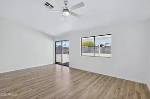 690 E Osage Ave, Apache Junction, AZ 85119 - Photo 11
