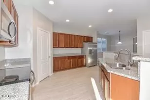 9207 W Bent Tree Dr, Peoria, AZ 85383 - Photo 3