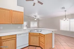 8190 W Behrend Dr, Peoria, AZ 85382 - Photo 13