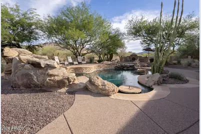 3768 E El Sendero Road E, Cave Creek, AZ 85331 - Photo 3