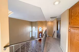 12346 S Shoshoni Dr, Phoenix, AZ 85044 - Photo 11