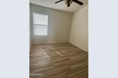 17560 W Voltaire Street, Surprise, AZ 85388 - Photo 11