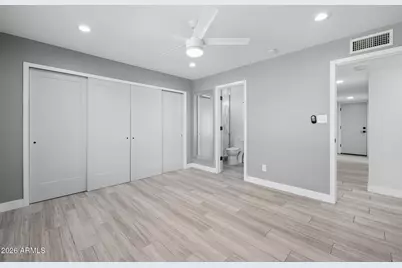 644 W Garnet Avenue, Mesa, AZ 85210 - Photo 11