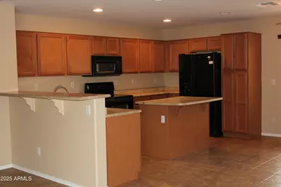 33082 N Cat Hills Avenue, San Tan Valley, AZ 85144 - Photo 11
