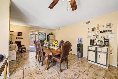 5545 W Sunnyside Drive, Glendale, AZ 85304 - Photo 7