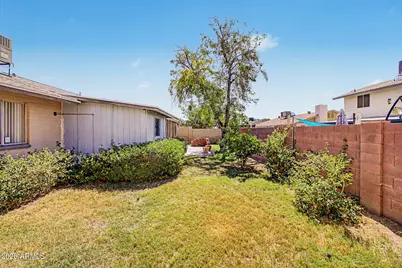 5545 W Sunnyside Drive, Glendale, AZ 85304 - Photo 37