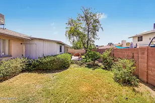 5545 W Sunnyside Dr, Glendale, AZ 85304 - Photo 37