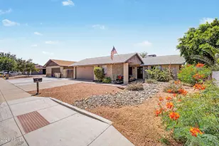 5545 W Sunnyside Dr, Glendale, AZ 85304 - Photo 3