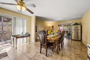 5545 W Sunnyside Dr, Glendale, AZ 85304 - Photo 9