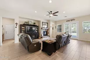 31337 N 134th Dr, Peoria, AZ 85383 - Photo 7