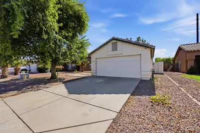 256 S Springs Drive, Chandler, AZ 85225 - Photo 3