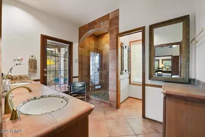 16609 E Emerald Drive, Fountain Hills, AZ 85268 - Photo 25