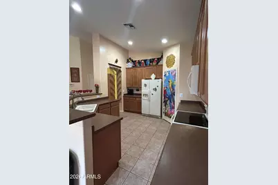 16831 W Weymouth Road, Surprise, AZ 85374 - Photo 5