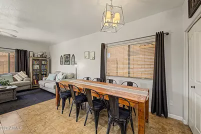 8713 W Lisbon Lane, Peoria, AZ 85381 - Photo 17