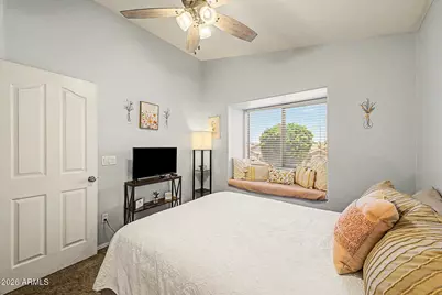 8713 W Lisbon Lane, Peoria, AZ 85381 - Photo 27
