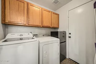 8713 W Lisbon Lane, Peoria, AZ 85381 - Photo 31