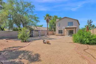 3415 E Menadota Dr, Phoenix, AZ 85050 - Photo 31
