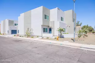 15636 N 29th St, Phoenix, AZ 85032 - Photo 3