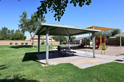 46010 W Windmill Drive, Maricopa, AZ 85139 - Photo 11