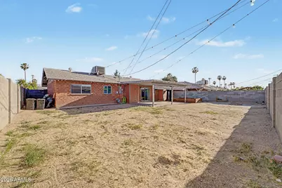 3708 W Berridge Lane, Phoenix, AZ 85019 - Photo 31