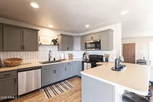 3708 W Berridge Ln, Phoenix, AZ 85019 - Photo 15