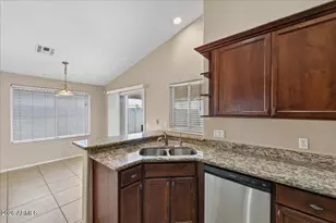 20270 N 82nd Ln N, Peoria, AZ 85382 - Photo 9