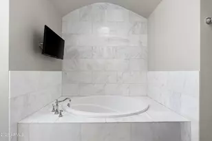 5201 E Weldon Ave, Phoenix, AZ 85018 - Photo 21