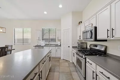 13041 W Estero Lane, Litchfield Park, AZ 85340 - Photo 9