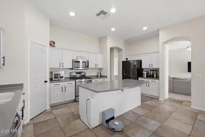 13041 W Estero Lane, Litchfield Park, AZ 85340 - Photo 9