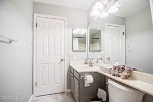 1633 E Lakeside Dr, Gilbert, AZ 85234 - Photo 9