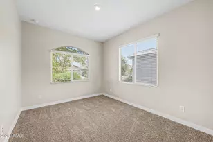 327 W Tamarack Dr, San Tan Valley, AZ 85140 - Photo 23