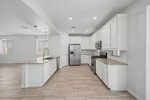 327 W Tamarack Dr, San Tan Valley, AZ 85140 - Photo 15