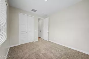 327 W Tamarack Dr, San Tan Valley, AZ 85140 - Photo 25