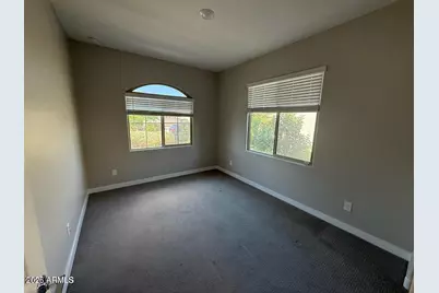327 W Tamarack Drive, San Tan Valley, AZ 85140 - Photo 9