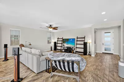 5774 S Seton Avenue, Gilbert, AZ 85298 - Photo 9
