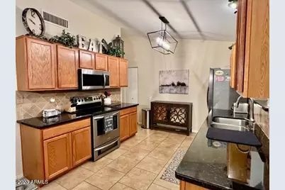 21624 N 46th Place, Phoenix, AZ 85050 - Photo 3