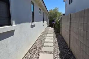 35117 N Lead Way, San Tan Valley, AZ 85144 - Photo 37