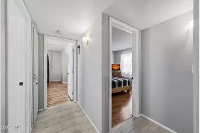 10714 W Saratoga Circle, Sun City, AZ 85351 - Photo 27
