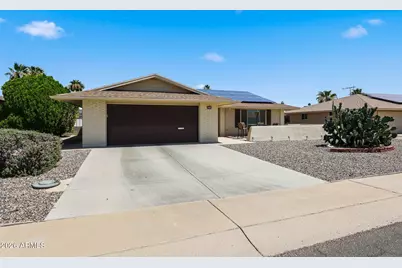 10714 W Saratoga Circle, Sun City, AZ 85351 - Photo 7