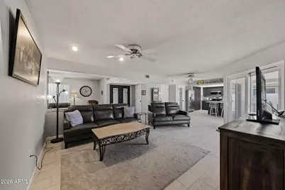 10714 W Saratoga Circle, Sun City, AZ 85351 - Photo 19