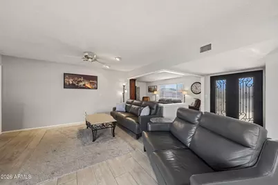 10714 W Saratoga Circle, Sun City, AZ 85351 - Photo 17