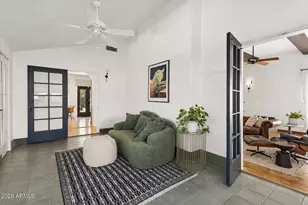 511 E Orange Dr, Phoenix, AZ 85012 - Photo 13
