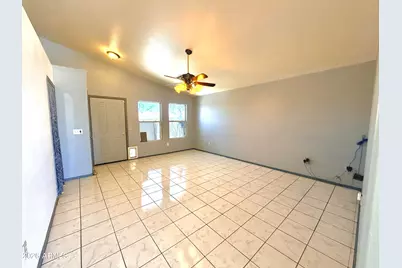 12600 W Obregon Drive, Arizona City, AZ 85123 - Photo 9