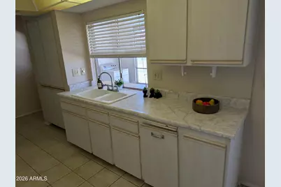 10311 W Prairie Hills Circle, Sun City, AZ 85351 - Photo 9